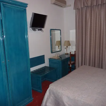 Ariston Montecarlo 3*