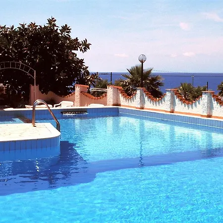 Ariston Montecarlo