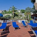 Otel Ariston Montecarlo 3*