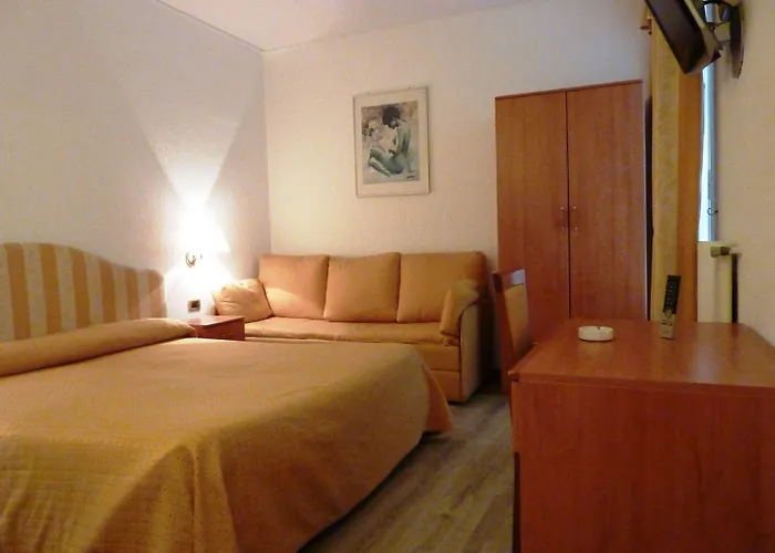 Ariston Montecarlo Hotel 3*