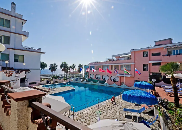 Ariston Montecarlo Hotel 3*