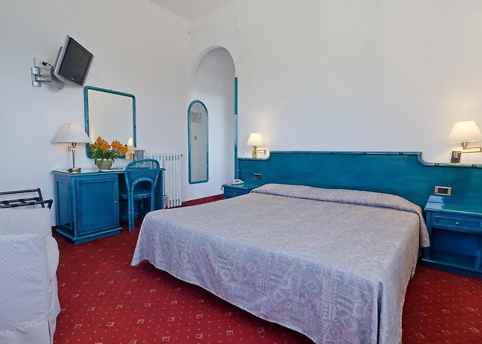 Hotel Ariston Montecarlo 3*